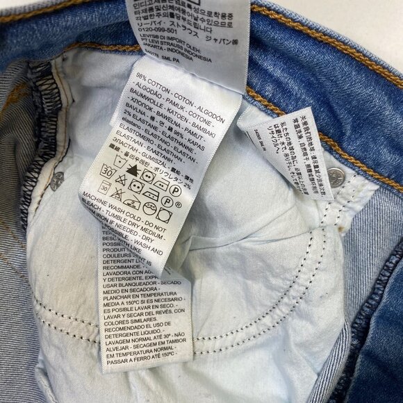 Levi's Wedgie Destructed High Rise Skinny Jeans - Picture 8 of 11